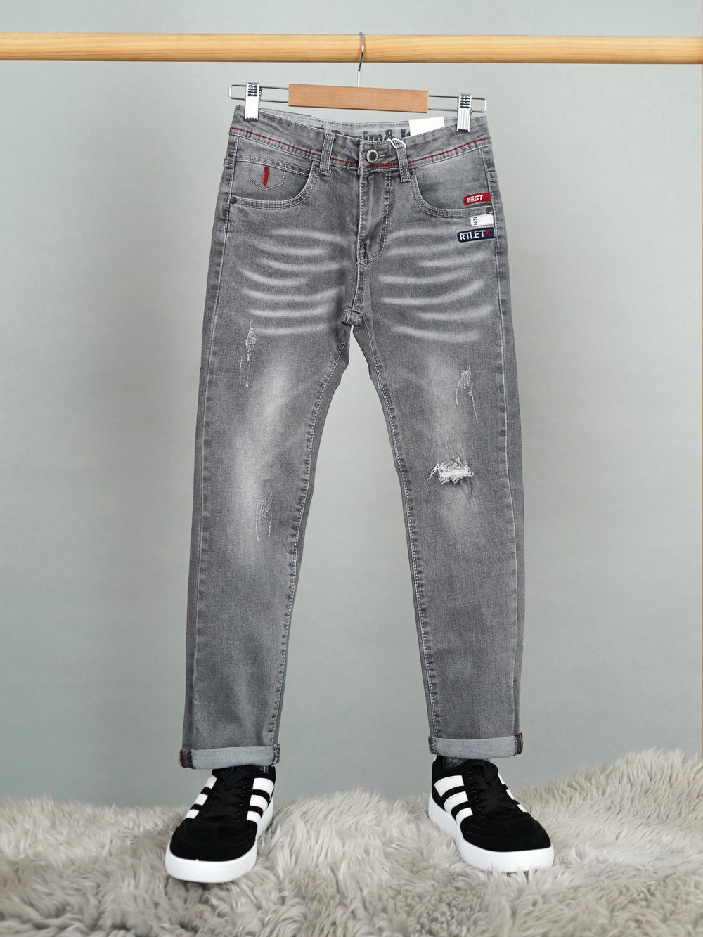 Класичні сірі джисни