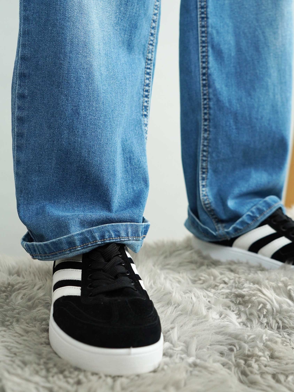 Джинси Straight