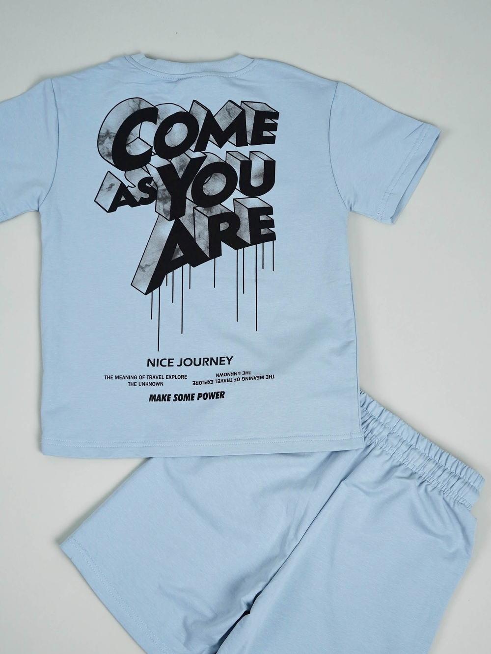 Літній костюм для хлопчика